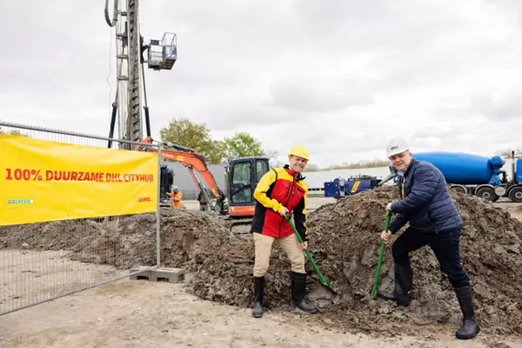 DHL start bouw klimaatneutrale CityHub voor regio Helmond