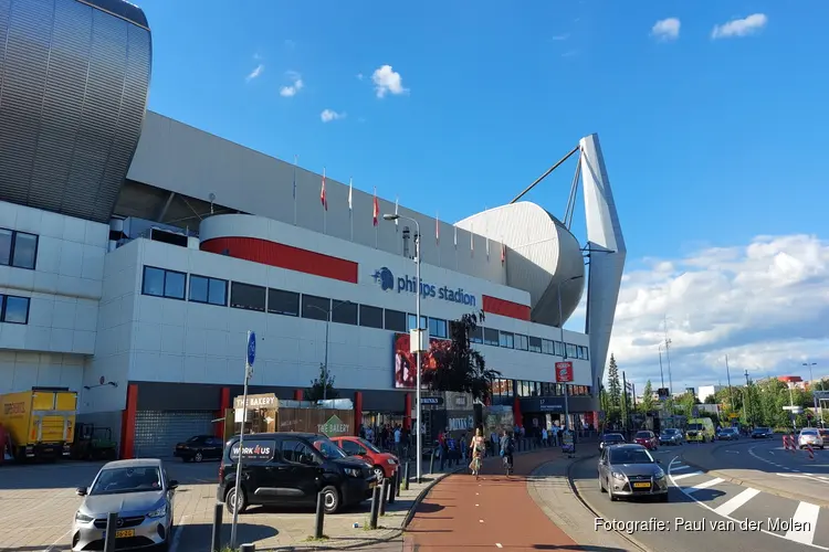 PSV veel te sterk voor FC Twente